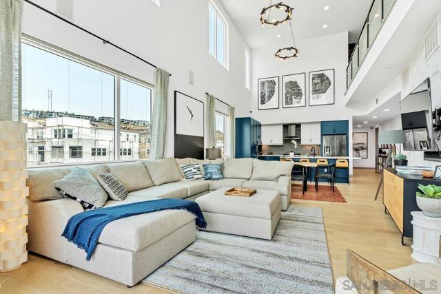 2460 Community Lane, San Diego CA: https://media.crmls.org/mediaz/c653fbc1-b0ed-4605-bdb9-a3fbbee9ec75.jpg