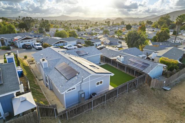 12694 Jackson Heights Drive, El Cajon CA: https://media.crmls.org/mediaz/c6542d22-2e08-417e-a388-17902cc3588d.jpg