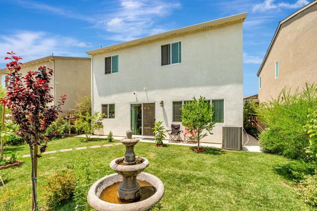 1420 Primitivo Lane, Manteca CA: https://media.crmls.org/mediaz/c65567b9-62f9-4969-af4f-b2d30548bb7c.jpg
