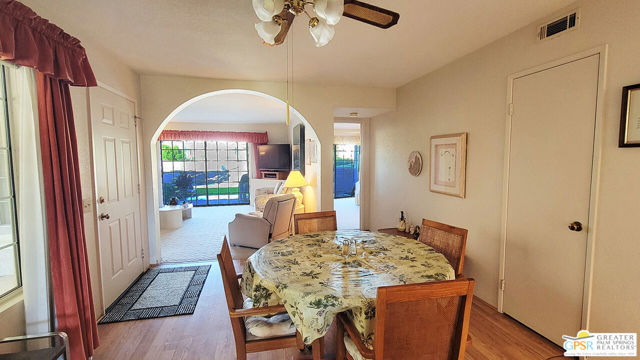 2700 E Mesquite Avenue, Palm Springs CA: https://media.crmls.org/mediaz/c655964a-2f93-4693-9b9f-51081f559e4e.jpg