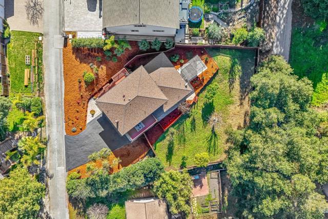 3735 Oak Canyon Lane, Morgan Hill CA: https://media.crmls.org/mediaz/c655fb68-ce3b-49dc-9f57-ca4dabcba7c5.jpg