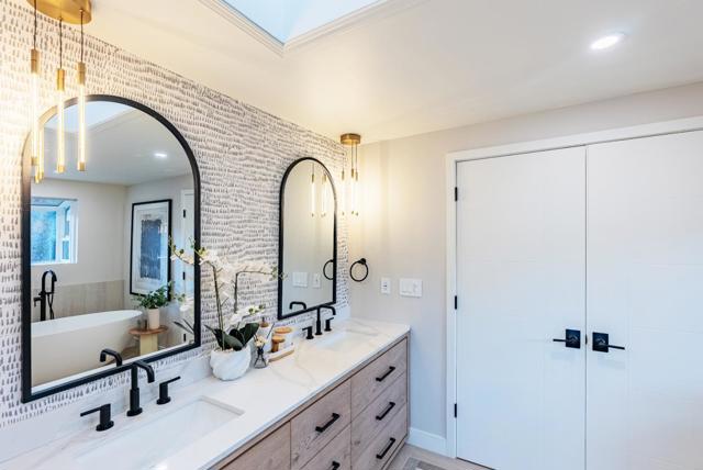 2083 Louise Lane, Los Altos CA: https://media.crmls.org/mediaz/c656fc8e-6908-42c0-b2e6-ee58033fbe99.jpg