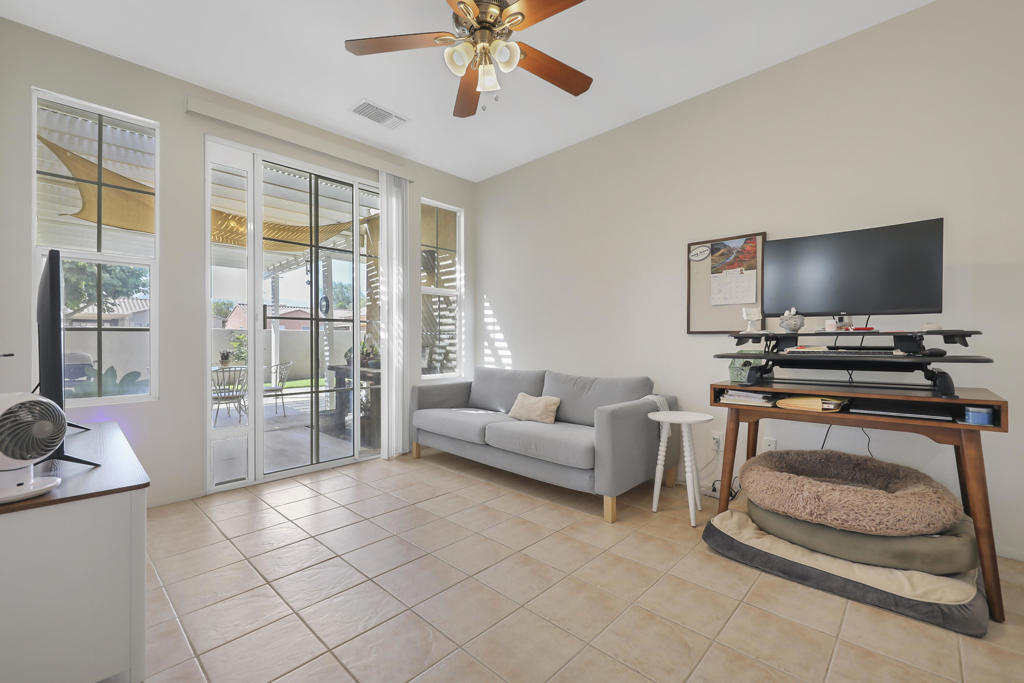 MLS #219136991DA image #15