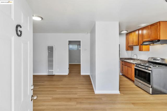 1626 Dwight Way, Berkeley CA: https://media.crmls.org/mediaz/c6574235-92f7-45d2-a56e-3805d852cc39.jpg