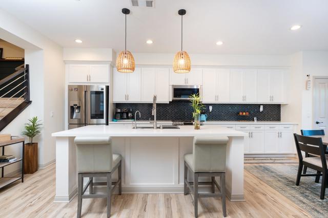 Image 7 of 54 For 1124 Calle Obsidiana  3