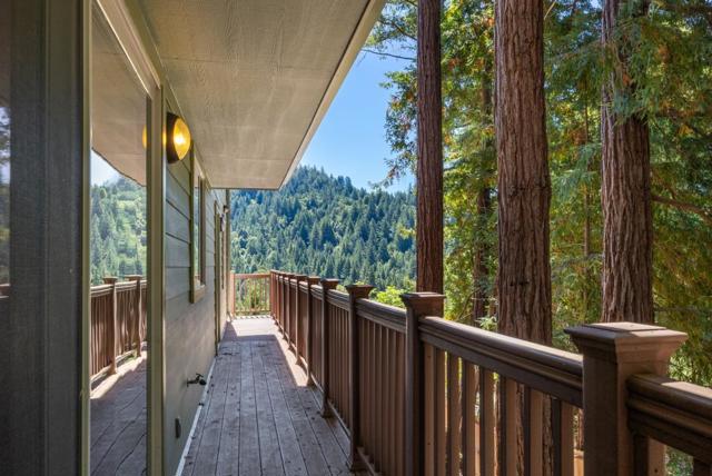 352 Manzanita Avenue, Boulder Creek CA: https://media.crmls.org/mediaz/c6584b0e-e2a8-4771-b5e1-7094c1402154.jpg