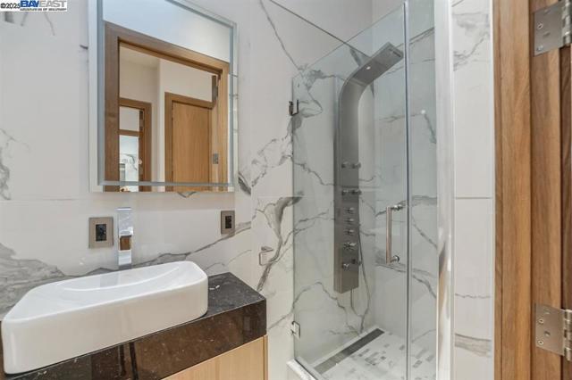 1208 Stanyan St, San Francisco CA: https://media.crmls.org/mediaz/c659b61d-e220-4ce8-b1c1-5511b3403eea.jpg