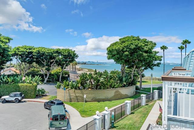 24 Montego Court, Coronado CA: https://media.crmls.org/mediaz/c659c504-1633-474f-9405-768e91556092.jpg