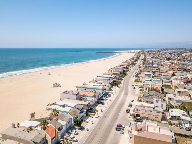 Detail Gallery Image 34 of 34 For 316 Ocean Dr, Oxnard,  CA 93035 - 4 Beds | 3 Baths