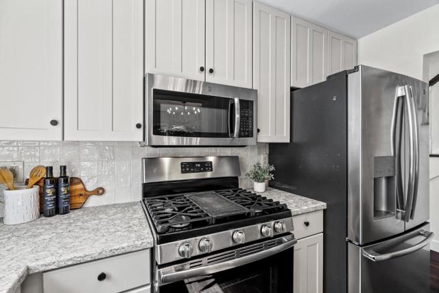 227 Center Avenue, Aptos CA: https://media.crmls.org/mediaz/c65cf1d2-8361-4258-aaba-21cad79bfe8a.jpg