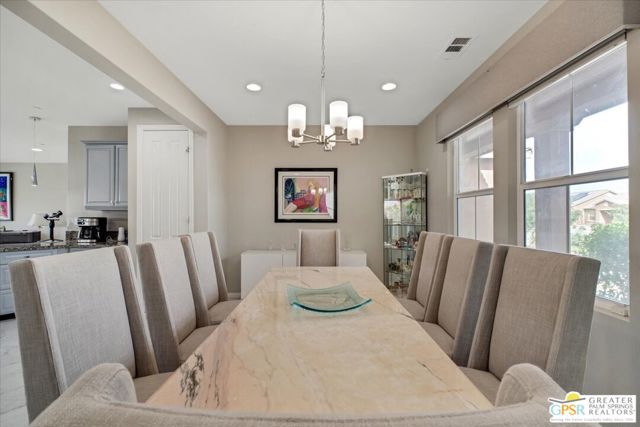 74121 Kingston Court, Palm Desert CA: https://media.crmls.org/mediaz/c65f3126-7159-4e0a-b593-6a6d56894c2e.jpg