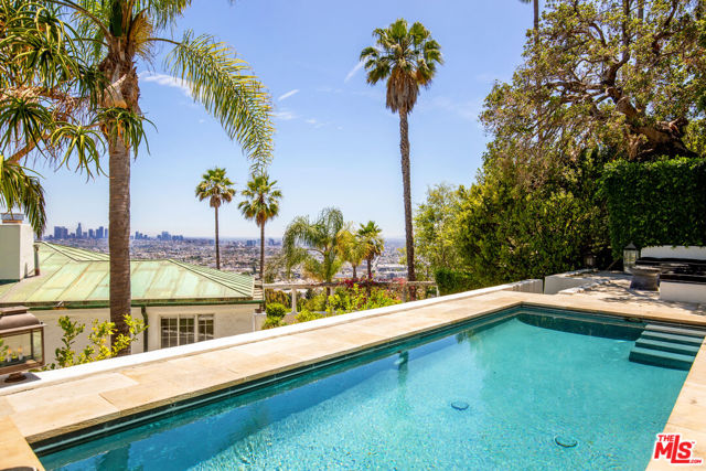 2249 Mountain Oak Drive, Los Angeles CA: https://media.crmls.org/mediaz/c65fa423-f5d1-4363-ab1f-9324ba817a9c.jpg