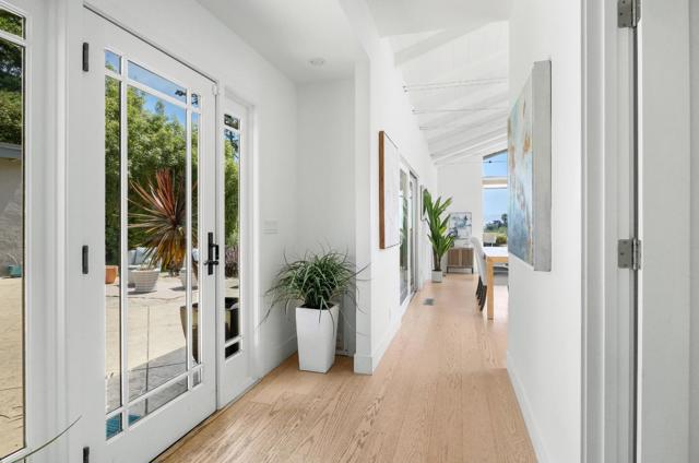 230 Thunderbird Drive, Aptos CA: https://media.crmls.org/mediaz/c65fbc41-5c14-4e0c-a316-17ed73cd541a.jpg