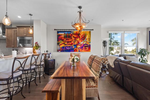 Detail Gallery Image 6 of 37 For 4012 Tradewinds Dr #101,  Oxnard,  CA 93035 - 3 Beds | 2 Baths