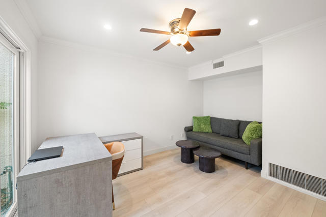 72516 Sandstone Lane, Palm Desert CA: https://media.crmls.org/mediaz/c660c45e-0347-4e44-a056-1c6ebcaf2013.jpg