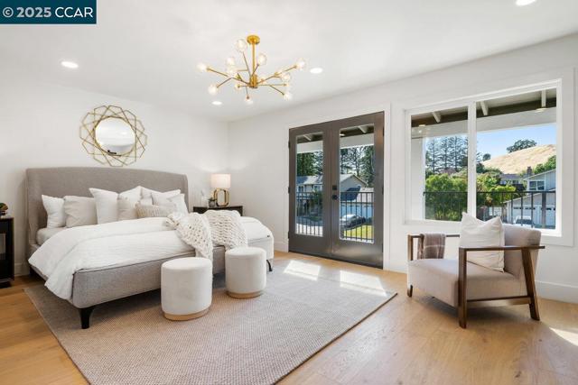 374 James Bowie Ct, Alamo CA: https://media.crmls.org/mediaz/c66142d3-76fb-4cca-bd79-4eb325bf0fe2.jpg