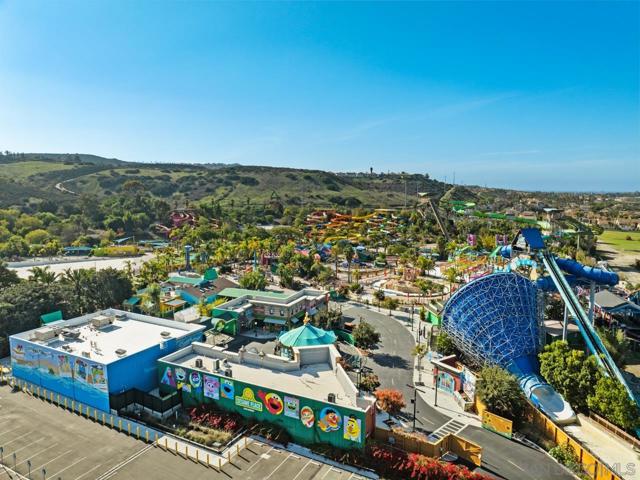 6373 Avenida De Las Vistas, San Diego CA: https://media.crmls.org/mediaz/c661755a-0472-4b1c-92fa-0317d6040792.jpg