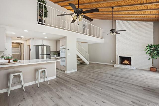 3404 Oak Cliff Dr, Fallbrook CA: https://media.crmls.org/mediaz/c661c012-5f7e-42fe-b467-feddebb5b650.jpg