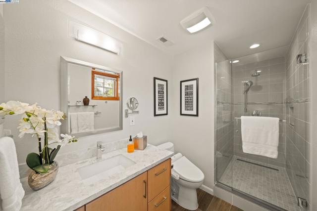 45221 Rutherford Ter, Fremont CA: https://media.crmls.org/mediaz/c6629720-8545-433a-9c2f-fb3864676b1c.jpg