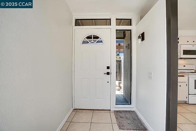50 chief, Sacramento CA: https://media.crmls.org/mediaz/c662d058-c25a-472b-a557-91deb0d4e75f.jpg