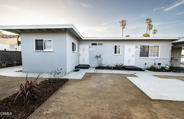 2256 Pierpont Boulevard, Ventura CA: https://media.crmls.org/mediaz/c6637d00-f061-43b3-9305-715c252d6962.jpg