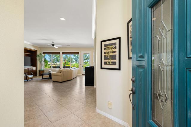 61414 Topaz Drive, La Quinta CA: https://media.crmls.org/mediaz/c663d83d-c583-419c-9842-d9d9ea284458.jpg