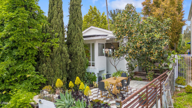 1949 Preston Avenue, Los Angeles CA: https://media.crmls.org/mediaz/c6650259-0acf-4e95-acc4-6f7abeaeb880.jpg