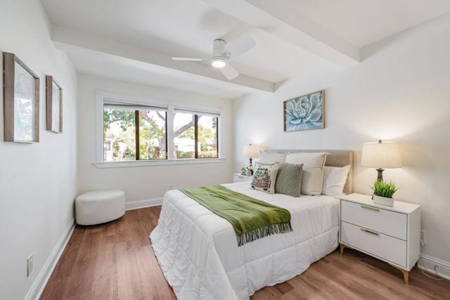 1312 Carlton Avenue, Menlo Park CA: https://media.crmls.org/mediaz/c6656229-05b7-4a5e-86b3-eb8b32921202.jpg