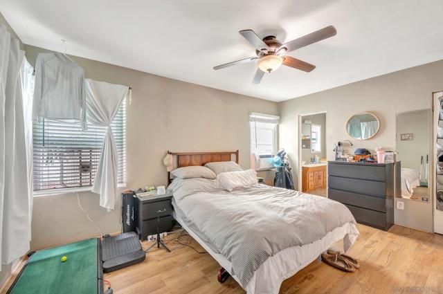 4817 4821 Coronado Ave., San Diego CA: https://media.crmls.org/mediaz/c665ecbe-e2b4-4764-9727-deafb71151a0.jpg