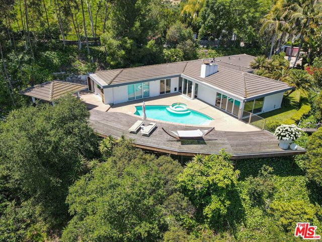 Drew Fenton | 1000 Stradella Road Los Angeles CA | MLS: 7195290