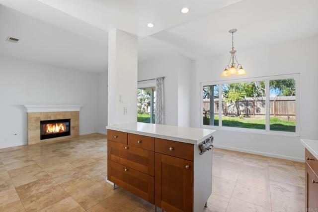 Image 8 of 26 For 2775 Southampton Road