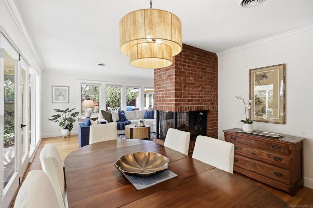 540 Country Club Lane, Coronado CA: https://media.crmls.org/mediaz/c6682972-2993-4a6f-9744-d76602ee78d3.jpg