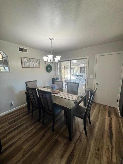 1121 Granada Avenue, Salinas CA: https://media.crmls.org/mediaz/c6683177-ed45-4e65-a22c-3a06d797f7a7.jpg