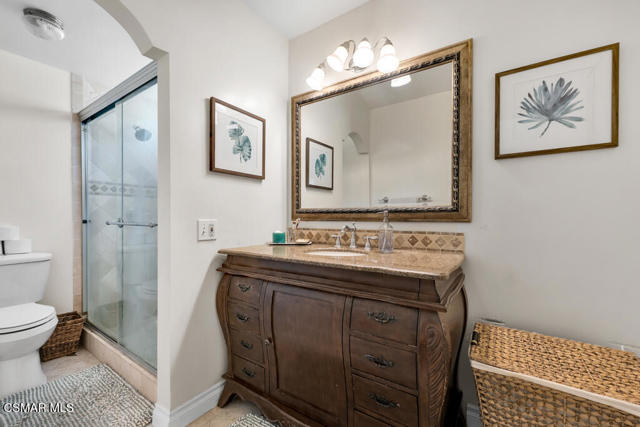 30 S Ellis Place, Newbury Park CA: https://media.crmls.org/mediaz/c66890b5-9b23-4f31-bdd6-d50619e6a501.jpg