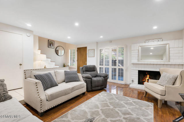 8235 Mason Avenue, Winnetka CA: https://media.crmls.org/mediaz/c668e0f8-468c-4cfb-bf7c-85c6bd5d62e6.jpg