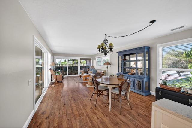 Detail Gallery Image 8 of 30 For 3621 S Vista Campana #102,  Oceanside,  CA 92057 - 2 Beds | 2 Baths