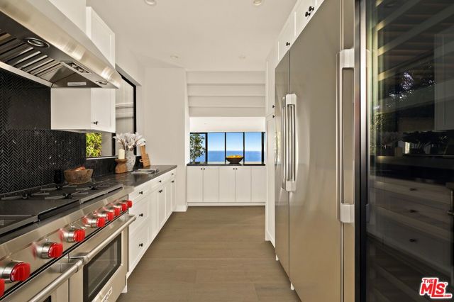 Image 4 of 15 For 17824 Castellammare Drive