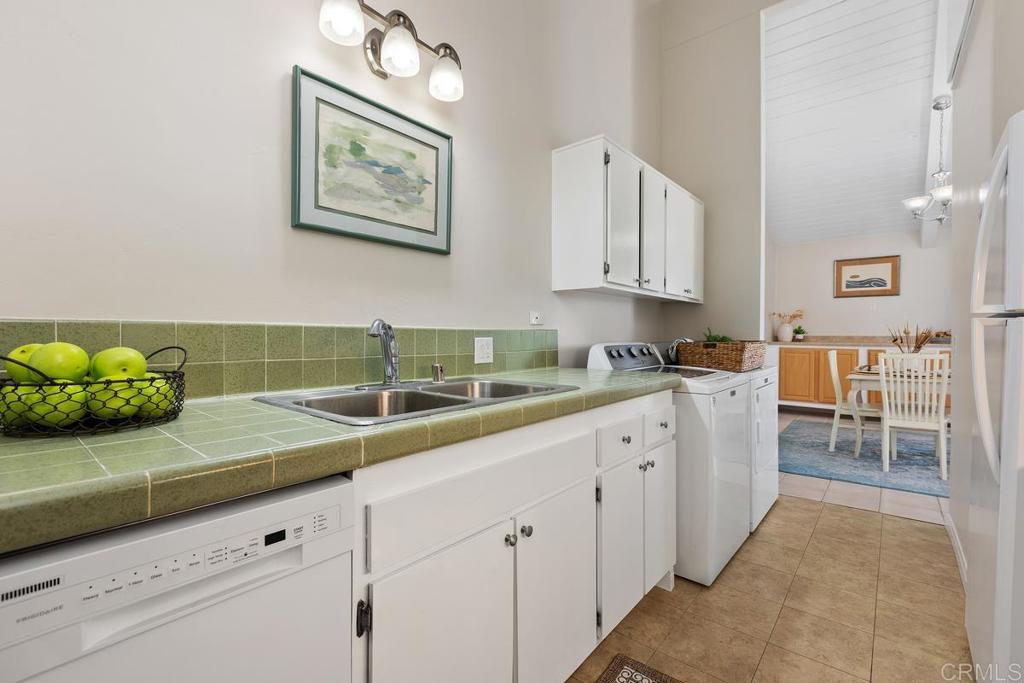 7512 Viejo Castilla Way - photo 13