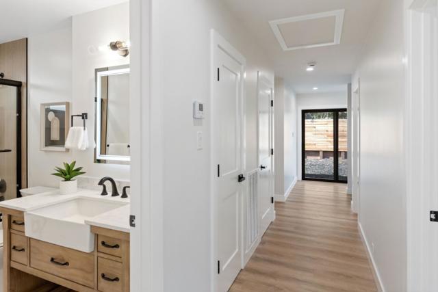3845 East Lake Way, Redwood City CA: https://media.crmls.org/mediaz/c66bc6ec-f520-427c-98f4-06bcadb6c724.jpg