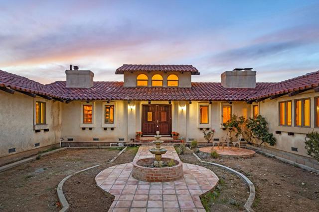 16420 Soda Springs Road, Los Gatos CA: https://media.crmls.org/mediaz/c66bd50e-64ce-4695-815f-724ea85df5f3.jpg