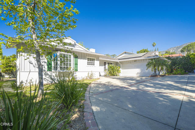 Image 3 of 46 For 4711 Briggs Avenue