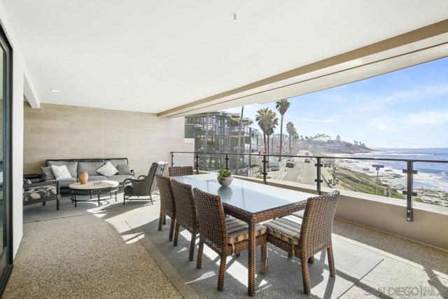 6767 Neptune Pl, La Jolla, California 92037, 3 Bedrooms Bedrooms, ,3 BathroomsBathrooms,Condominium,For Sale,Neptune Pl,240025878SD