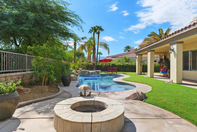 Image 7 of 44 For 1 Toscana Way