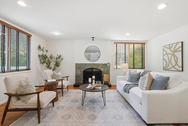 Detail Gallery Image 5 of 47 For 8008 Deerfield St, San Diego,  CA 92120 - 5 Beds | 4 Baths