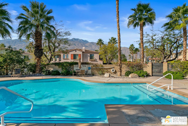 1426 Yermo Drive, Palm Springs CA: https://media.crmls.org/mediaz/c6702ff1-e9db-46b4-a700-659832798fbe.jpg