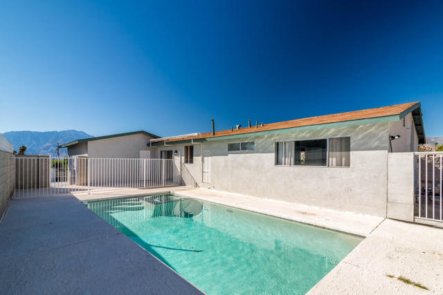 66590 Yucca Drive, Desert Hot Springs CA: https://media.crmls.org/mediaz/c670acb9-3d7c-4869-b6a1-2a69f6ecfed5.jpg