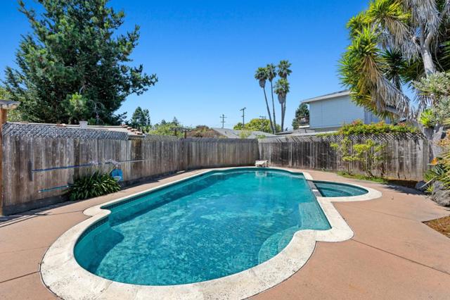 1024 Webster Street, Santa Cruz CA: https://media.crmls.org/mediaz/c670ce32-15e8-4f80-a48a-adab1e26e12b.jpg