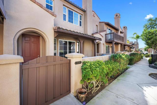 Detail Gallery Image 1 of 1 For 7739 Calle Andar, Carlsbad,  CA 92009 - 3 Beds | 2/1 Baths