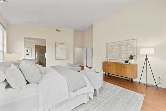 1000 Silver Maple Lane, Hayward CA: https://media.crmls.org/mediaz/c6724728-7be7-49e0-ad26-68ba60526865.jpg