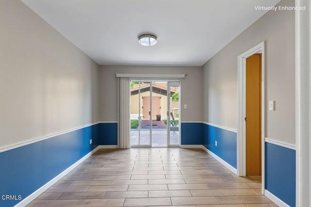 Detail Gallery Image 11 of 44 For 16833 Nearview, Canyon Country,  CA 91387 - 5 Beds | 3 Baths